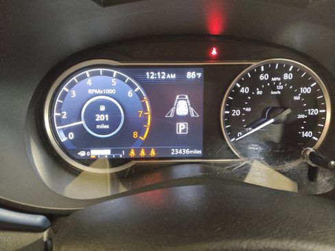 Used 2025 Nissan Versa SV w/ Trunk Package FWD image 23