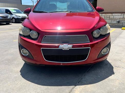 Used 2014 Chevrolet Sonic LT FWD image 4