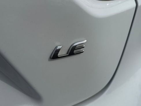 Used 2024 Toyota Corolla LE image 17