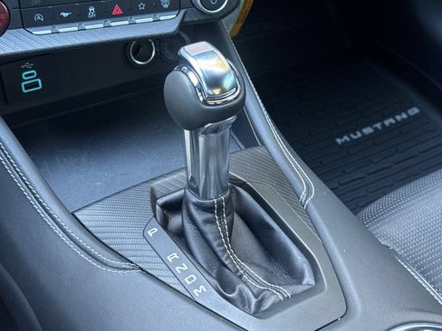 Used 2025 Ford Mustang GT Premium RWD image 21
