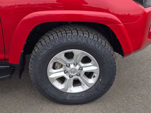 Used 2024 Toyota 4Runner SR5 Premium image 11