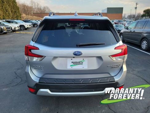 Used 2019 Subaru Forester Touring image 6