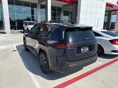 Used 2026 Toyota RAV4 XLE Premium w/ Panoramic Sun Roof Package FWD image 6