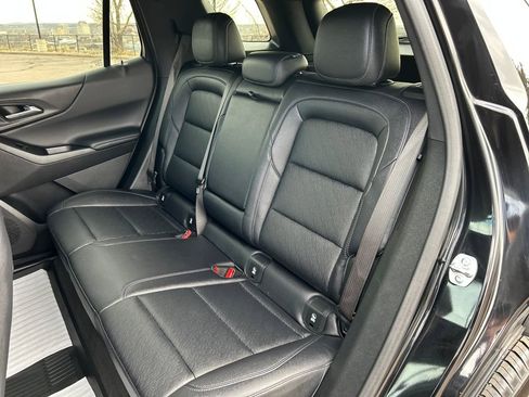 Used 2025 Chevrolet Equinox LT w/ Convenience Package II image 19