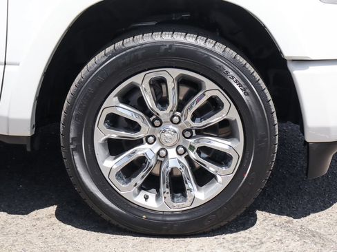 Used 2022 RAM 1500 Laramie w/ Sport Appearance Package AWD/4WD image 51