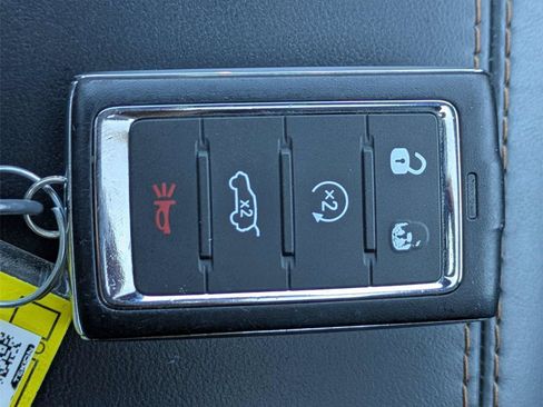 Certified 2024 Jeep Grand Cherokee Summit AWD/4WD image 34