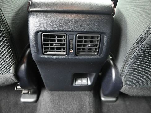 Used 2024 Toyota 4Runner TRD Off-Road image 30