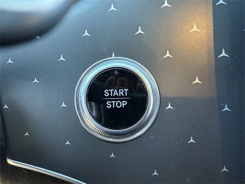 Used 2022 Mercedes-Benz EQS 450+ Sedan image 20