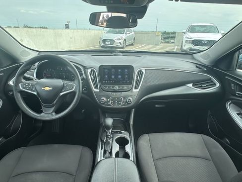 Used 2024 Chevrolet Malibu LT FWD image 22