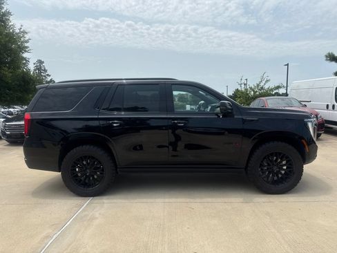 Used 2026 GMC Yukon AT4 Ultimate AWD/4WD image 3