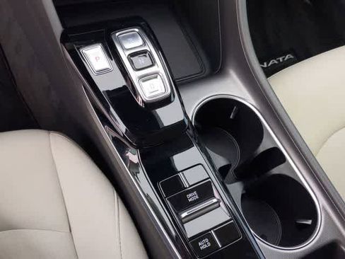 Used 2023 Hyundai Sonata SE image 36