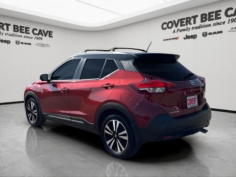 Used 2019 Nissan Kicks SR w/ Exterior Package image 6