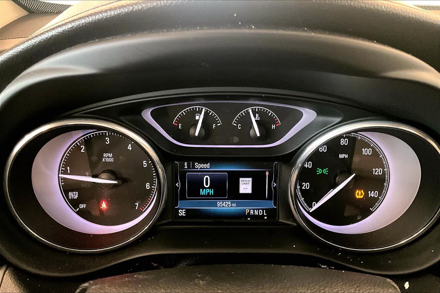 Used 2020 Buick Envision Essence w/ LPO, Cargo Package FWD image 23