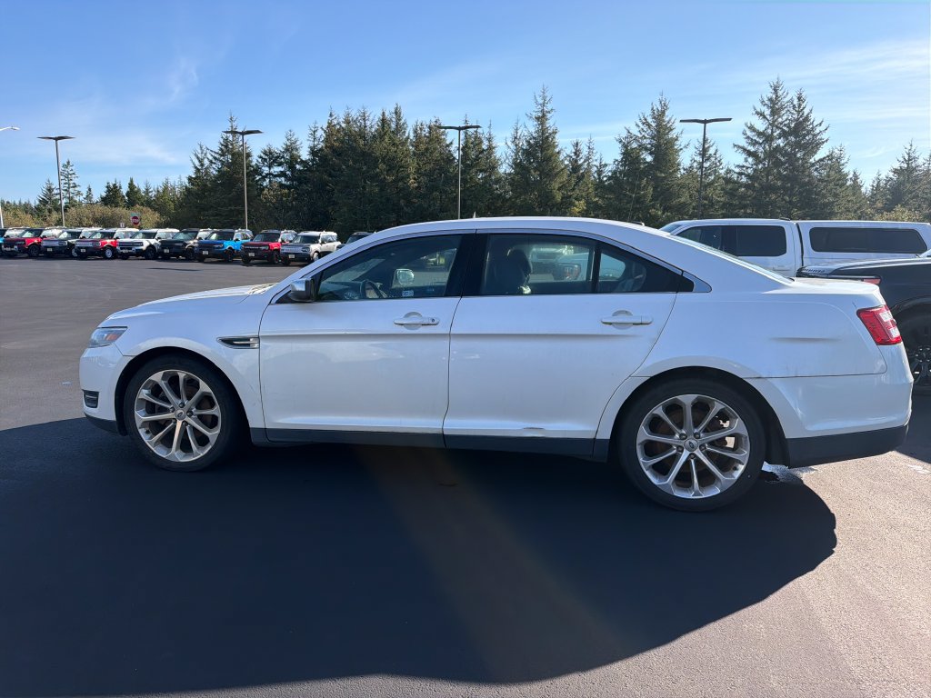 Used 2013 Ford Taurus Limited FWD 360° Tour