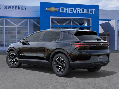 New 2026 Chevrolet Equinox EV LT image 3