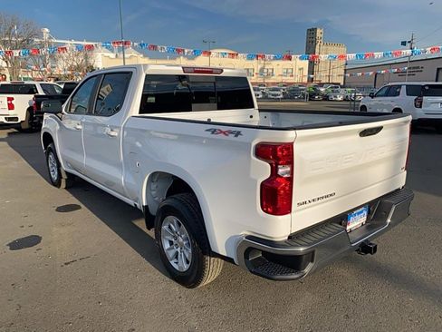 Used 2025 Chevrolet Silverado 1500 LT w/ Convenience Package II image 11