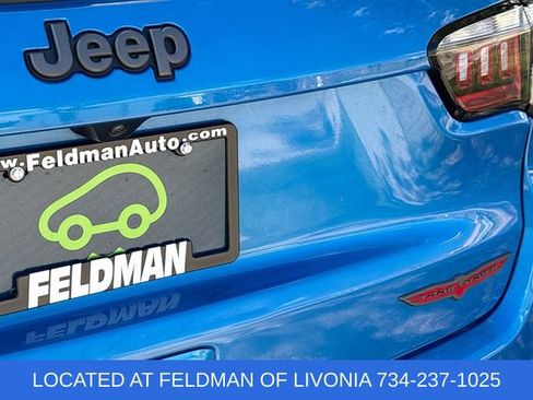 Used 2025 Jeep Compass Trailhawk AWD/4WD image 30