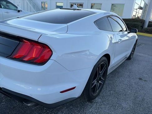 Used 2020 Ford Mustang Coupe w/ Equipment Group 101A image 5