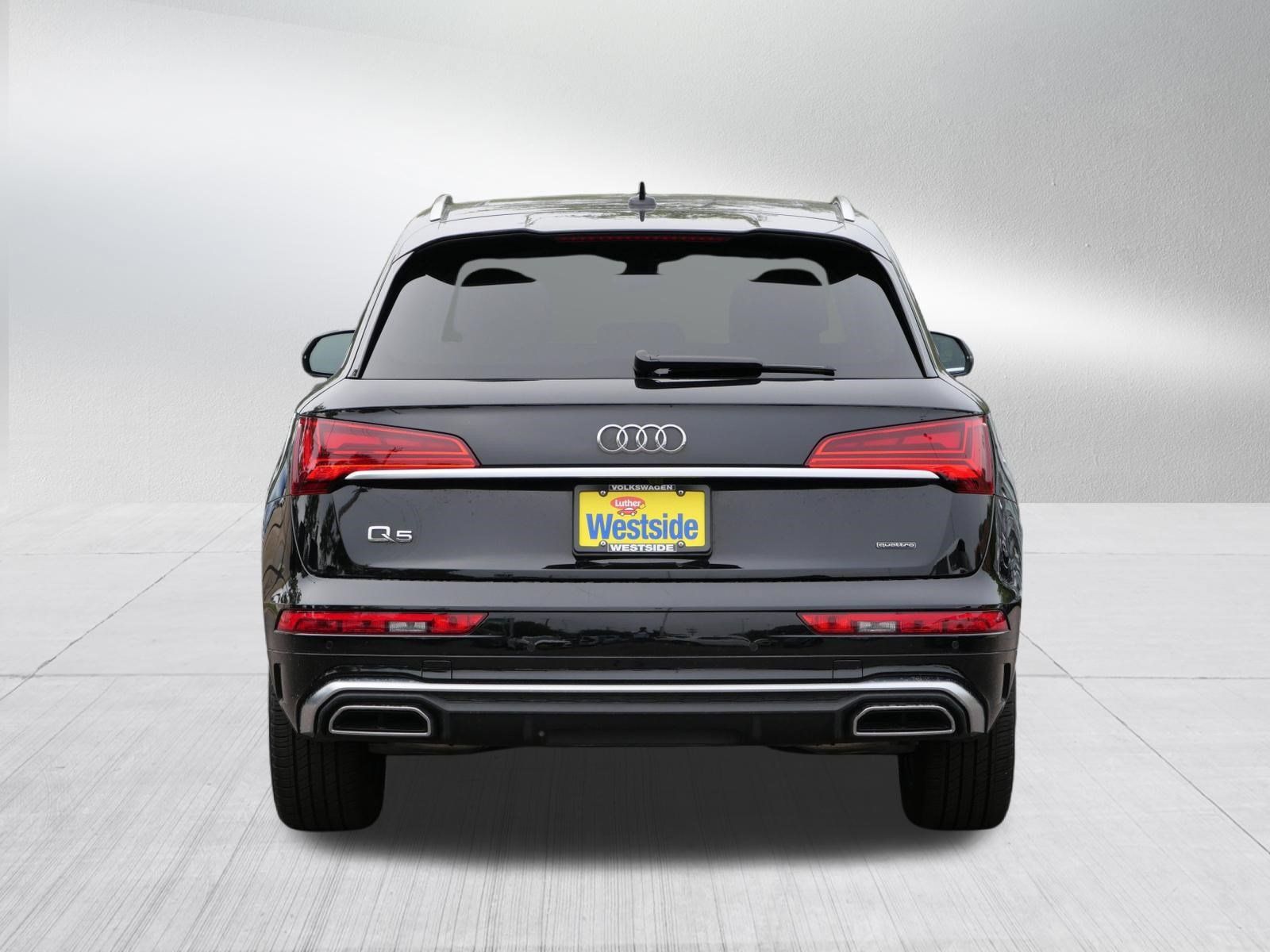 Used 2023 Audi Q5 2.0T Premium w/ Convenience Package AWD/4WD image 6