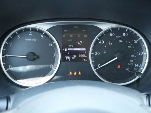 New 2025 Nissan Kicks Play S image 9