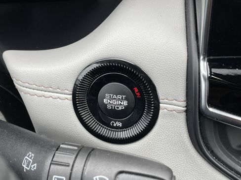 Certified 2024 Jeep Compass Limited w/ Elite Group AWD/4WD image 26