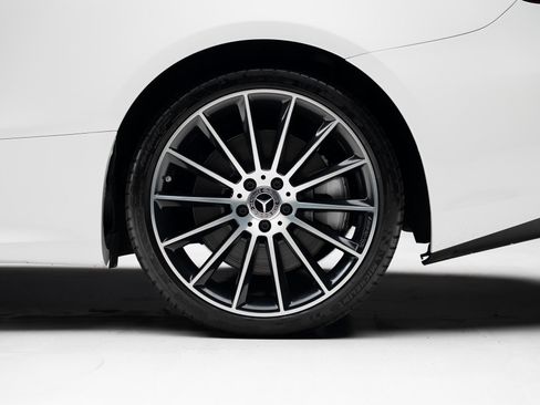 Used 2023 Mercedes-Benz E 450 Coupe image 21