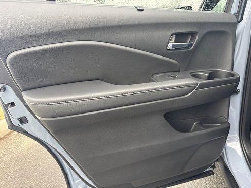 Used 2022 Honda Pilot Special Edition image 10