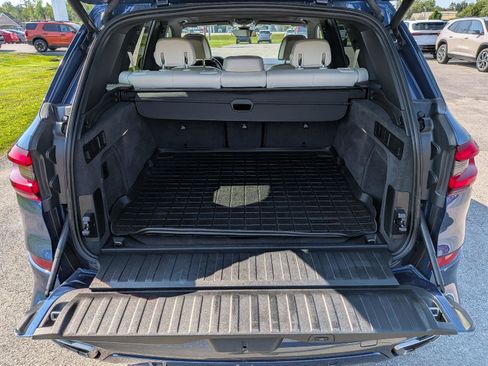 Used 2020 BMW X5 M50i w/ Premium Package AWD/4WD image 10