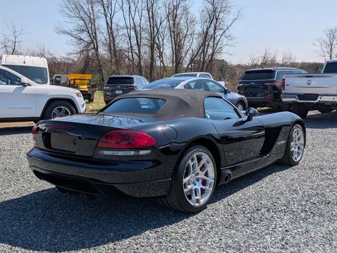 Used 2006 Dodge Viper SRT-10 image 10