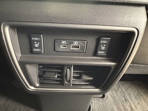 Used 2023 Nissan Murano SL w/ SL Moonroof Package image 28