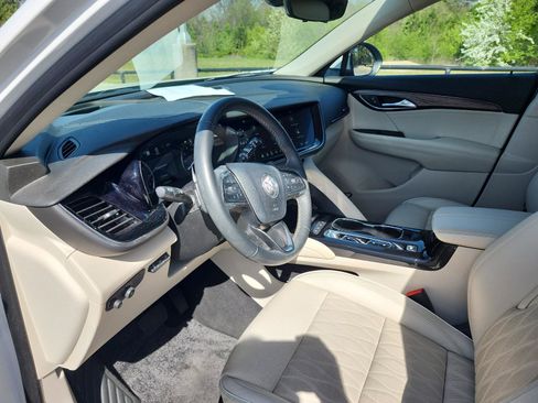 Certified 2023 Buick Envision Avenir image 16
