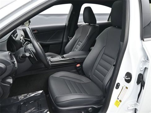Certified 2021 Lexus IS 350 F Sport image 23