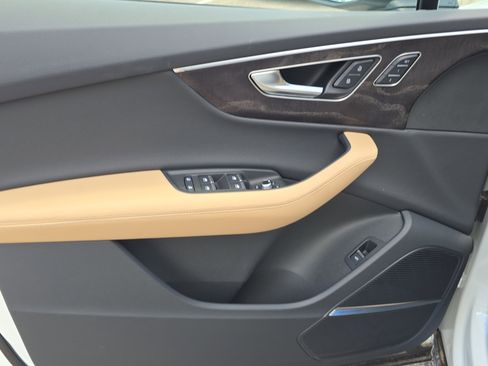 New 2025 Audi Q7 Premium Plus image 16