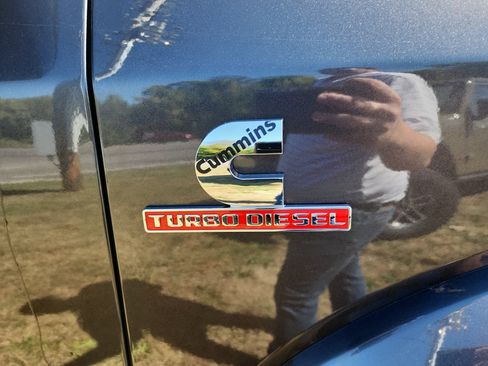 New 2026 RAM 5500 4x4 Crew Cab image 29