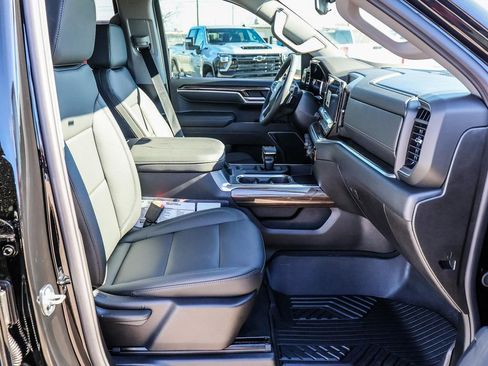 New 2026 Chevrolet Silverado 1500 LT image 16