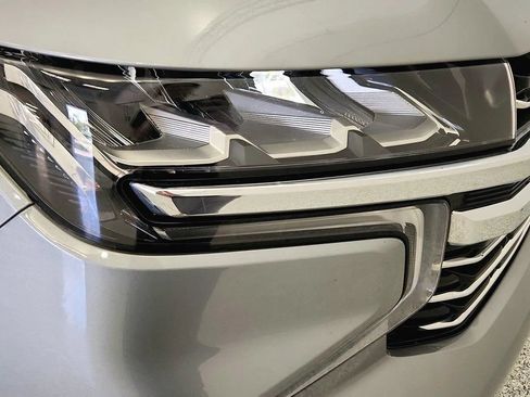Used 2023 Chevrolet Tahoe LT AWD/4WD image 41