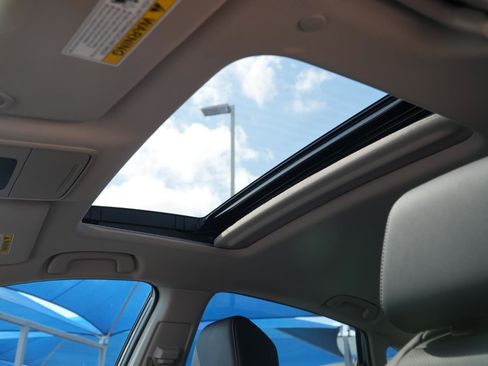 Used 2025 Honda Accord Touring image 16