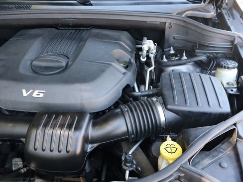 Used 2014 Jeep Grand Cherokee Laredo w/ Quick Order Package 23E AWD/4WD image 38