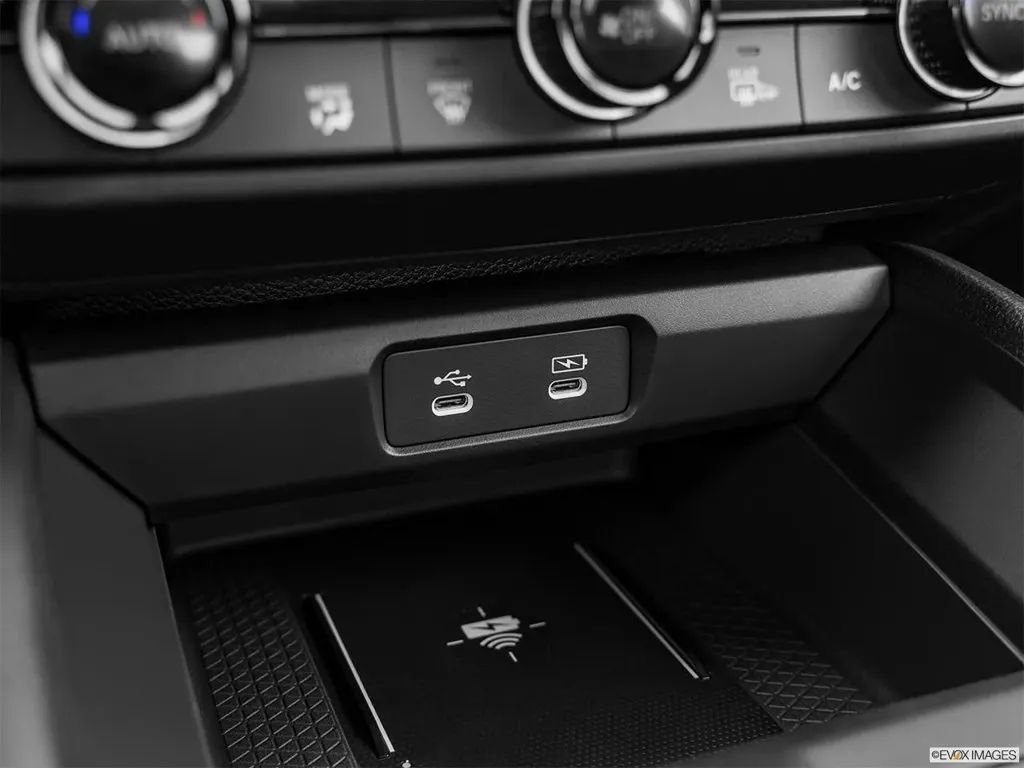 New 2026 Honda Accord LX image 33