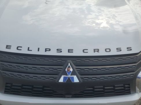 Used 2024 Mitsubishi Eclipse Cross LE AWD/4WD image 29