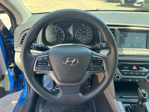 Used 2017 Hyundai Elantra SE image 26