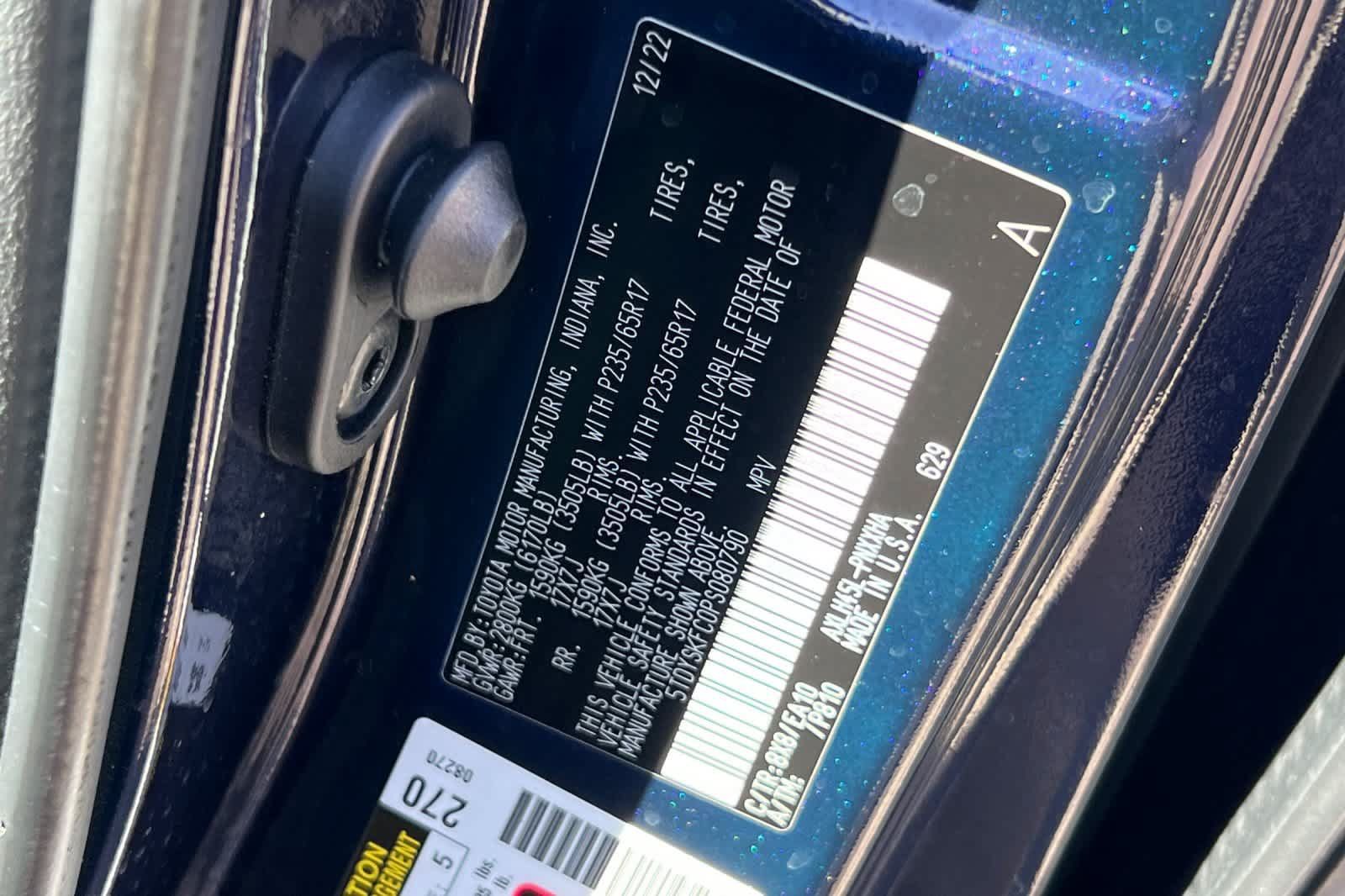 Used 2023 Toyota Sienna XLE AWD/4WD image 34