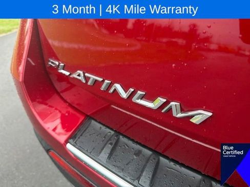 Used 2022 Ford Explorer Platinum w/ Equipment Group 601A AWD/4WD image 12