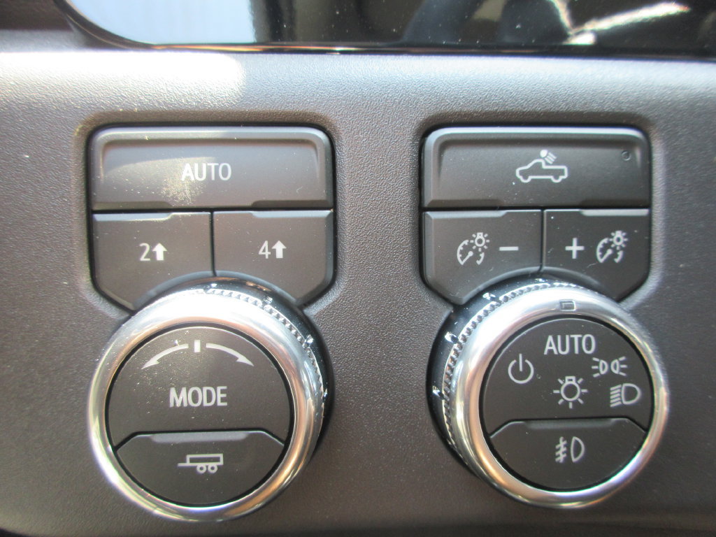 New 2026 GMC Sierra 1500 Elevation w/ Max Trailering Package AWD/4WD image 14