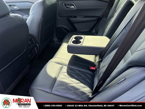 Used 2023 Nissan Rogue Platinum w/ Platinum Premium Package AWD/4WD image 13