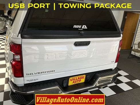 Used 2020 Chevrolet Silverado 2500 LT w/ Fleet Comfort Package image 3