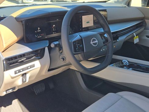 New 2026 Nissan Murano Platinum image 11