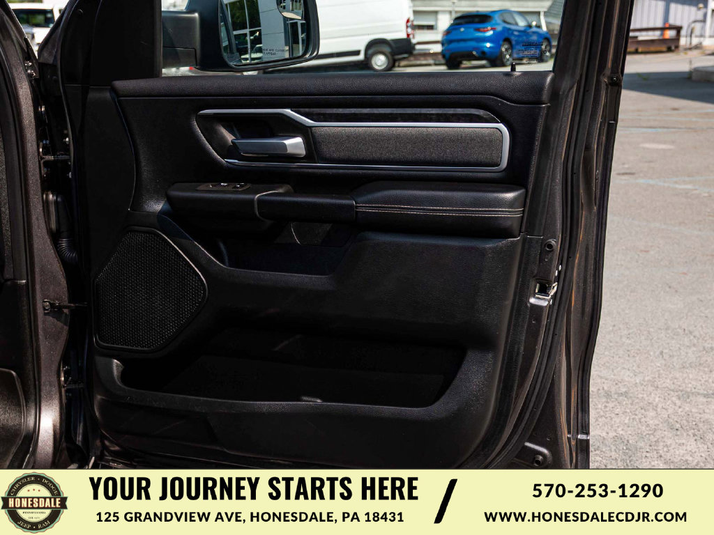 Used 2021 RAM 1500 4x4 Quad Cab image 13