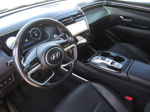 Used 2023 Hyundai Tucson Limited w/ Cargo Package image 18