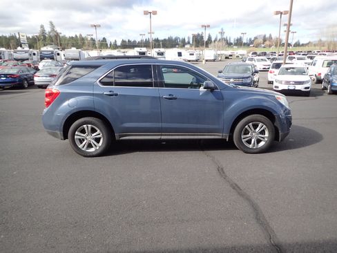 Used 2011 Chevrolet Equinox LT image 6